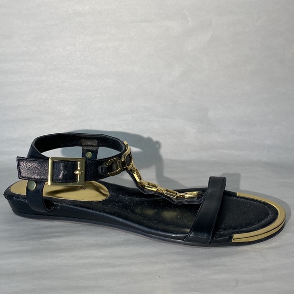Marc Fisher Black Patent Leather w/ Shiny Gold Chain Detail Mikaela Sandals 8M - Picture 6 of 10